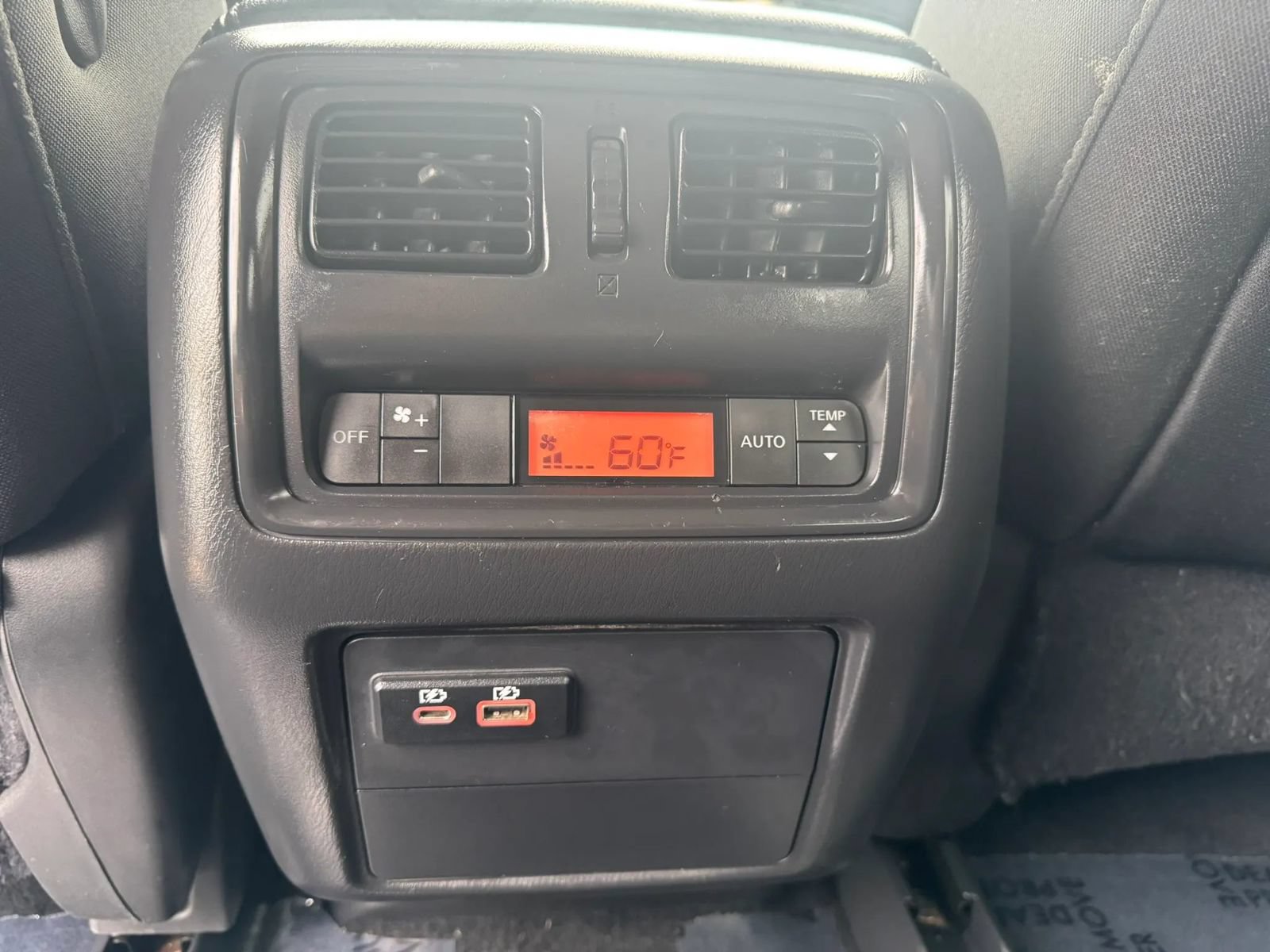 Used 2019 Nissan Pathfinder S FWD image 19