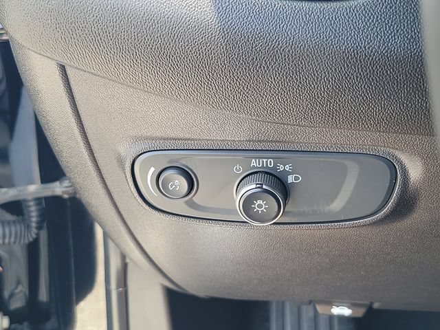 Used 2022 Chevrolet Equinox LT FWD image 20