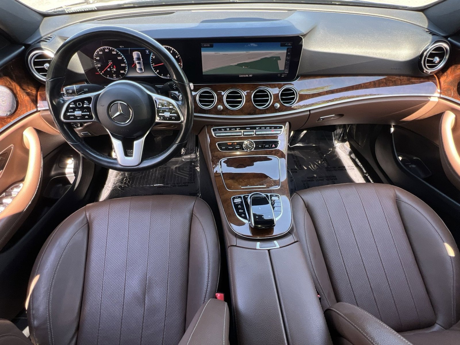 Used 2019 Mercedes-Benz E 300 4MATIC image 28