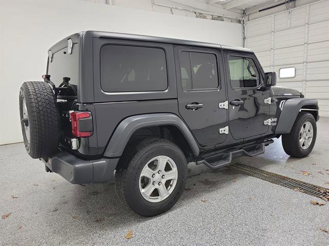 Used 2019 Jeep Wrangler Unlimited Sport S image 3