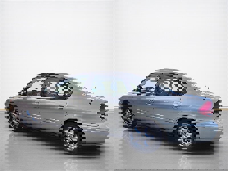 Used 2004 Ford Taurus SE image 7