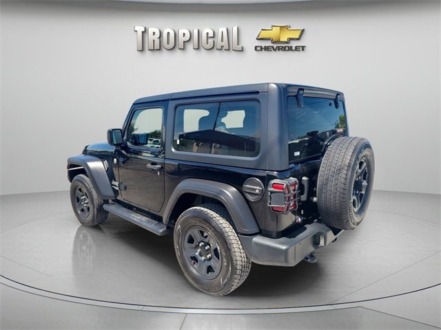 Used 2021 Jeep Wrangler Sport image 3