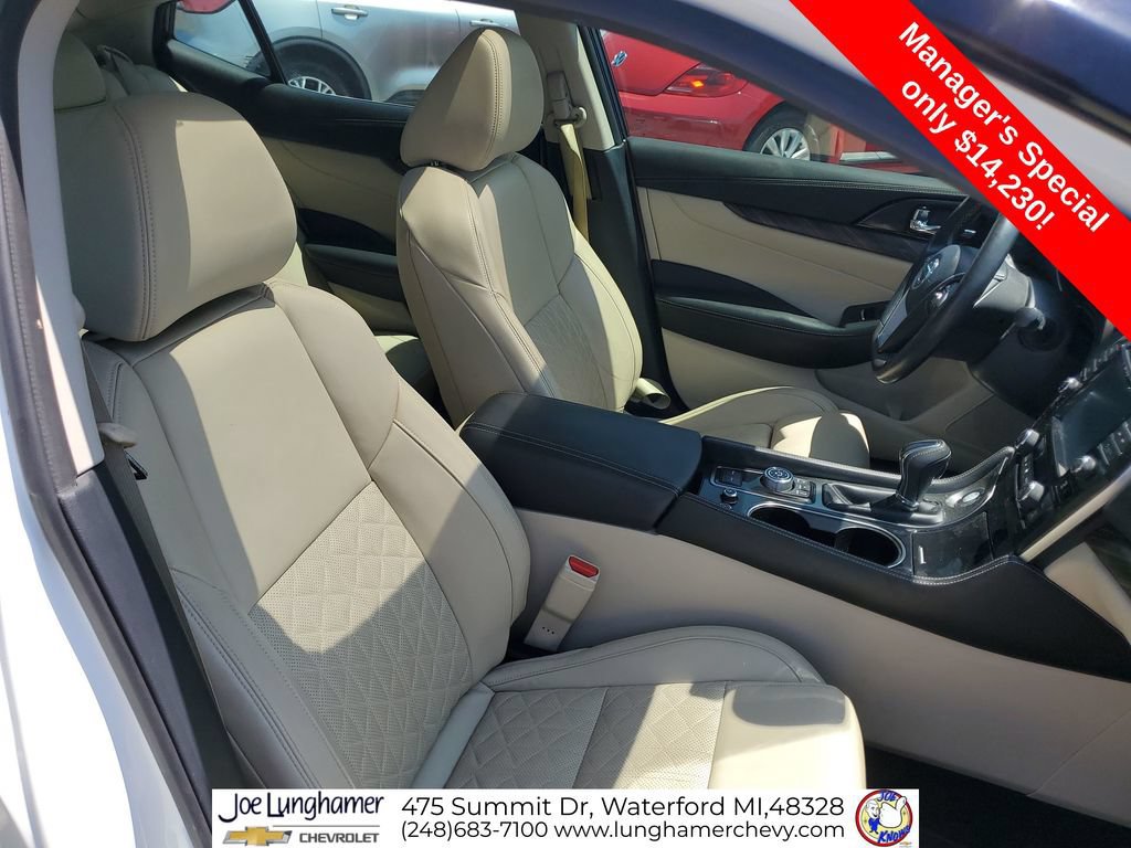 Used 2017 Nissan Maxima Platinum FWD image 31