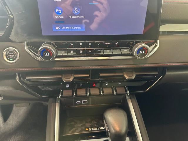 Used 2023 Chevrolet Colorado Z71 w/ Z71 Convenience Package 2 image 29