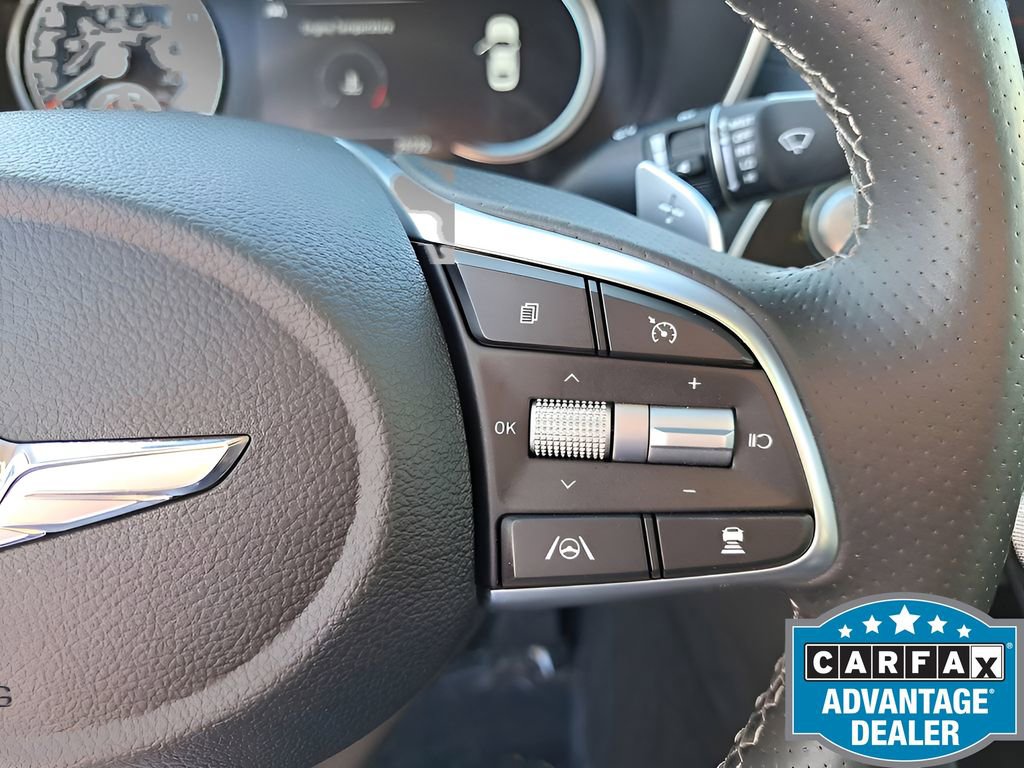 Used 2023 Genesis G70 2.0T image 22