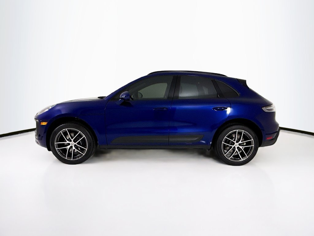 New 2026 Porsche Macan AWD/4WD image 2