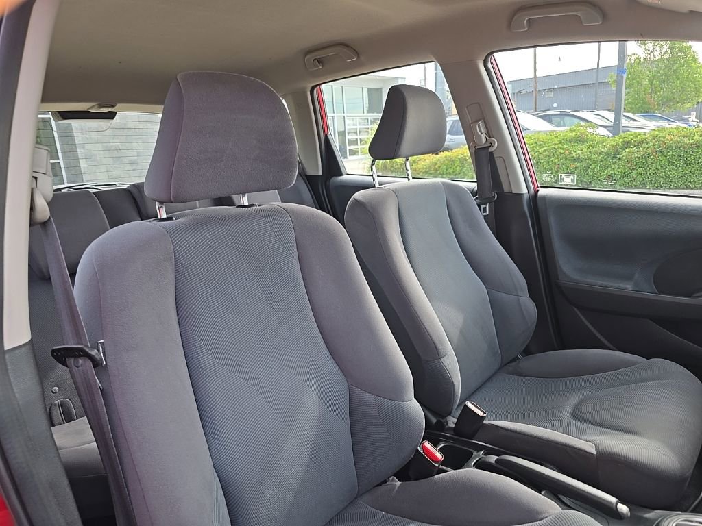 Used 2013 Honda Fit image 27