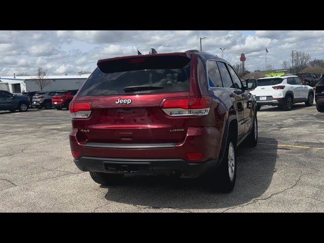 Used 2020 Jeep Grand Cherokee Laredo AWD/4WD image 31