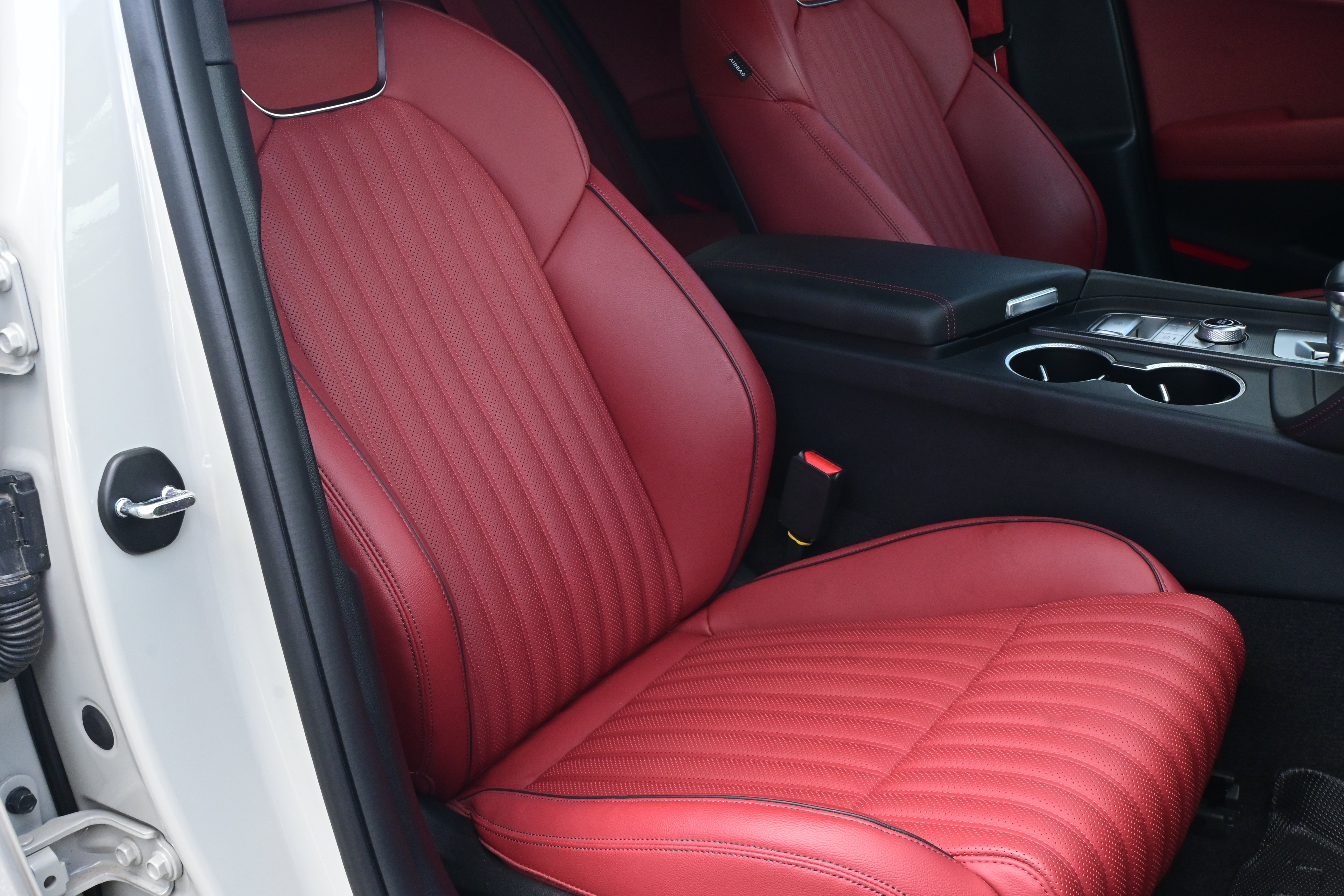 Used 2026 Genesis G70 3.3T Sport Prestige RWD image 34