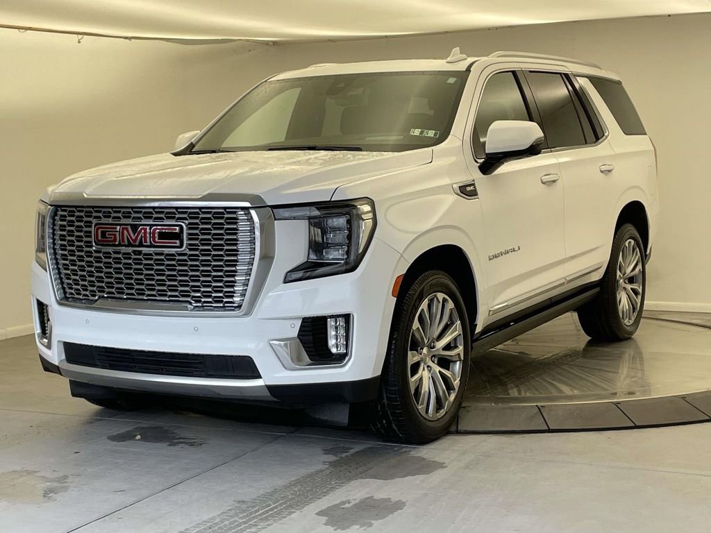 Used 2022 GMC Yukon Denali w/ Denali Premium Package image 1