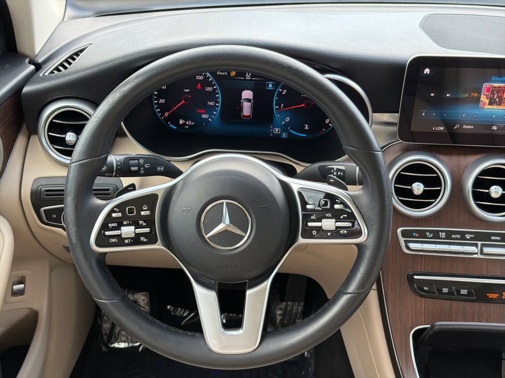 Used 2021 Mercedes-Benz GLC 300 w/ Premium Package image 25