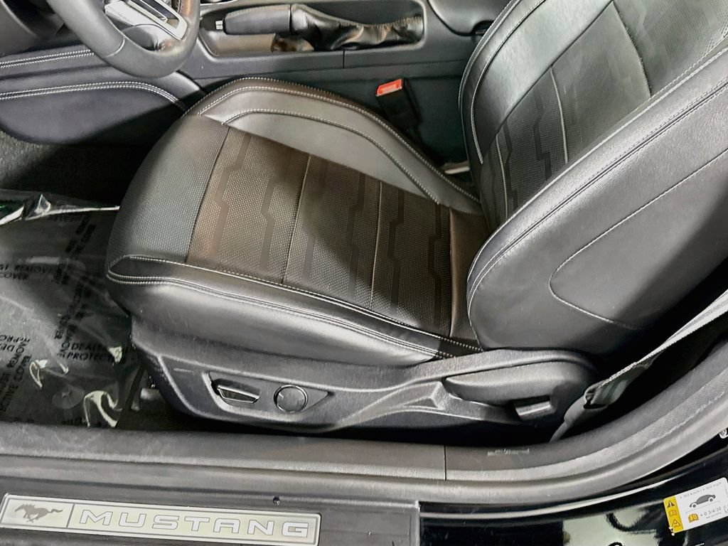 Used 2018 Ford Mustang GT Premium w/ Equipment Group 401A RWD image 24