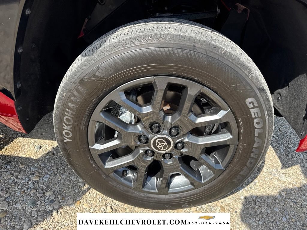 Used 2024 Toyota Tundra Platinum AWD/4WD image 45