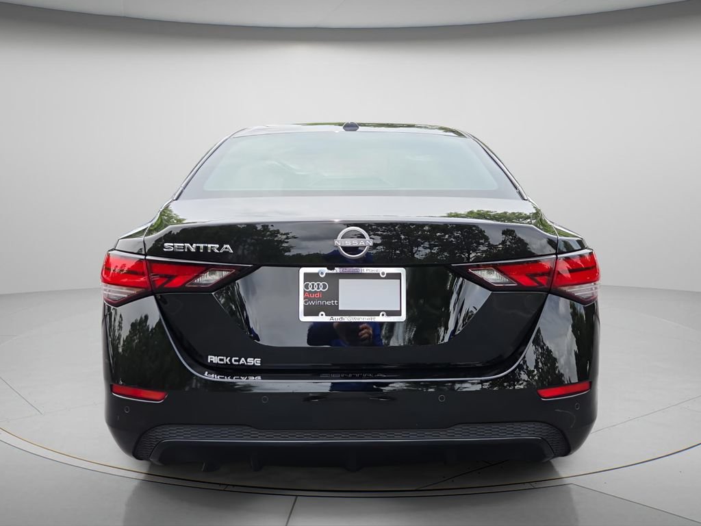 Used 2025 Nissan Sentra SV FWD image 5