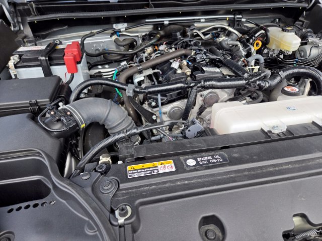Used 2025 Toyota 4Runner SR5 AWD/4WD image 21