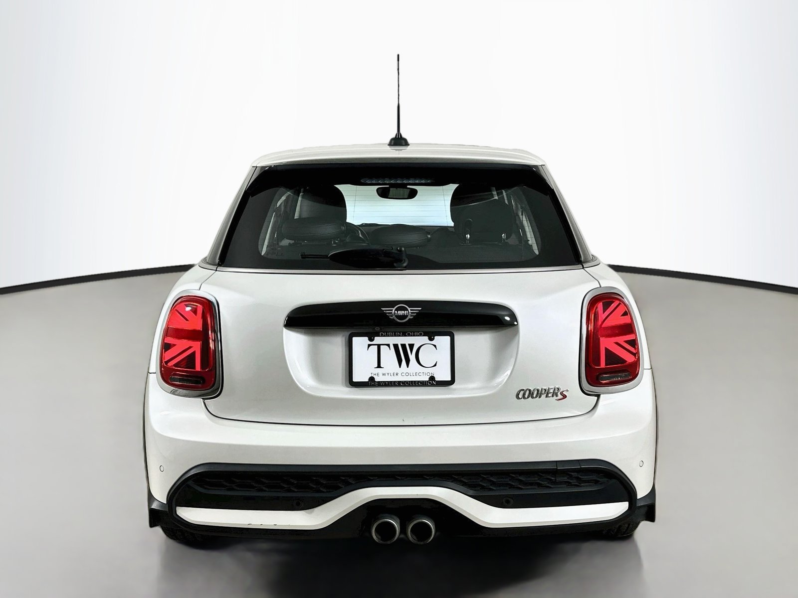 Used 2024 MINI Cooper S FWD image 6