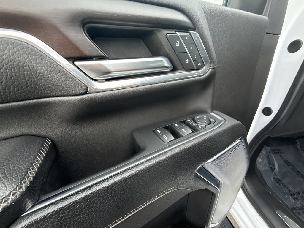 Used 2024 GMC Sierra 2500 Denali w/ Technology Package AWD/4WD image 13