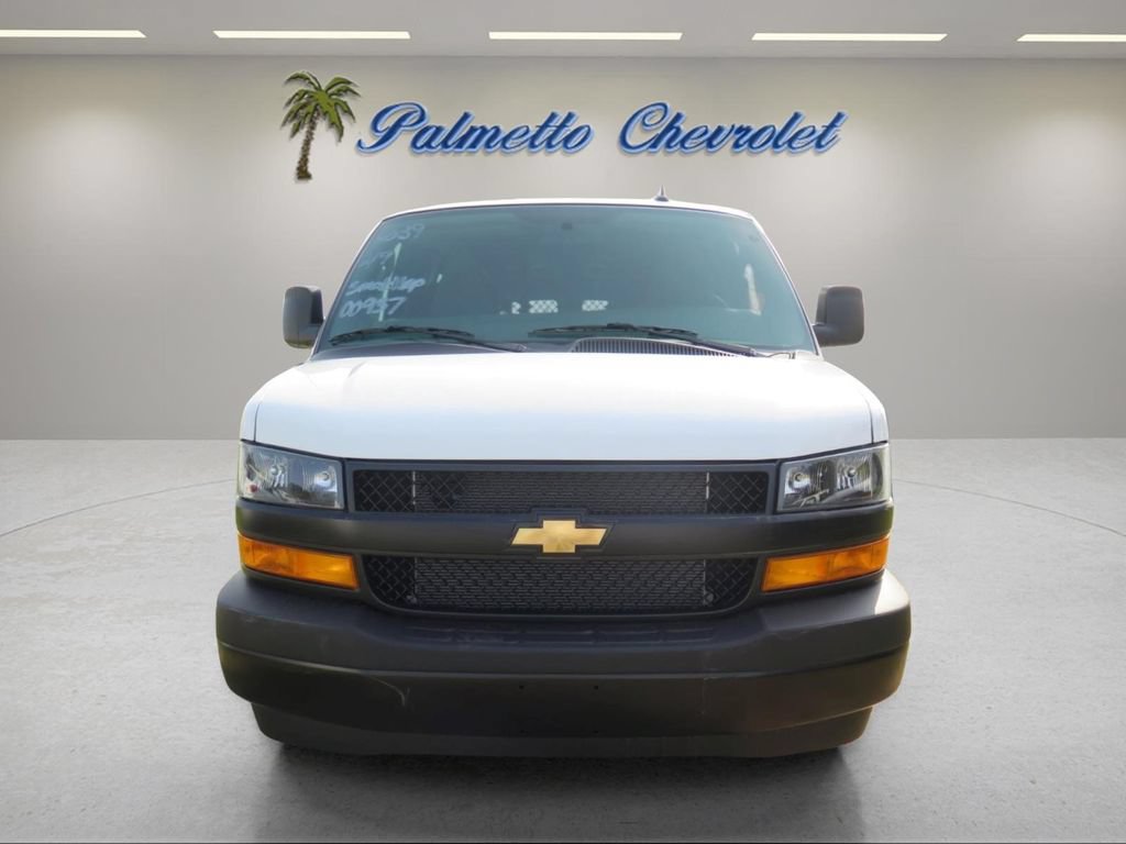 New 2026 Chevrolet Express 2500 Extended w/ Driver Convenience Package RWD image 7