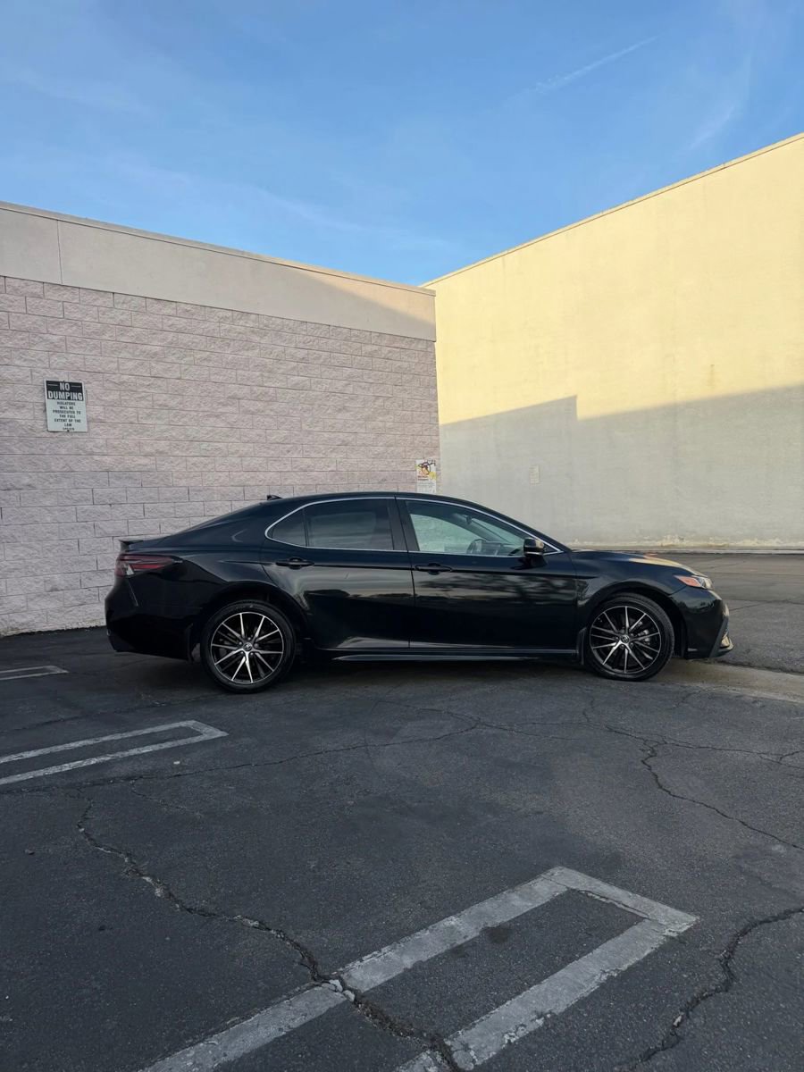 Used 2023 Toyota Camry SE w/ Protection Package (Q2) (TMS) image 9