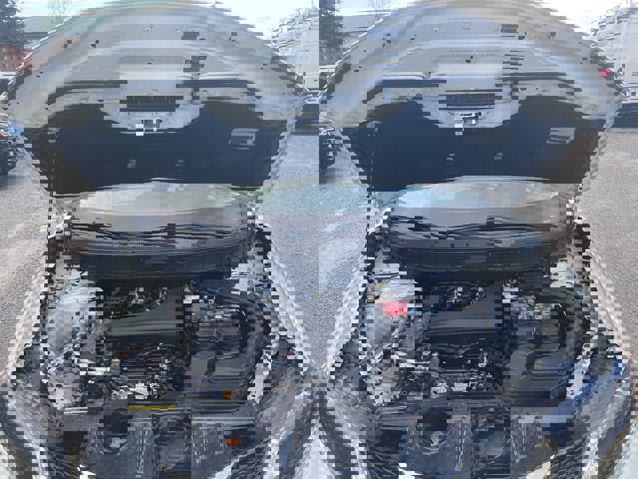 Used 2016 Nissan Rogue S w/ Appearance Package image 17