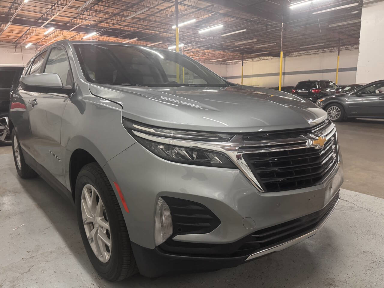 Used 2024 Chevrolet Equinox LT image 9
