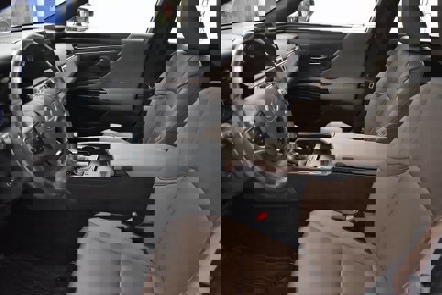 Used 2024 Lexus ES 350 image 24