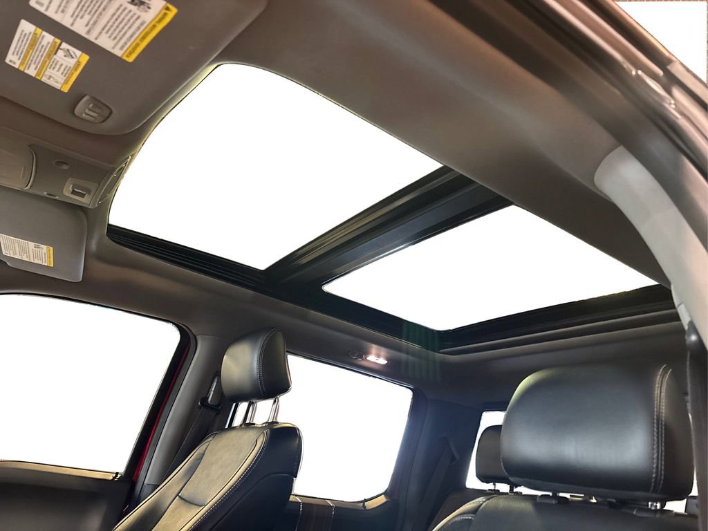 Used 2016 Ford F150 Lariat image 31