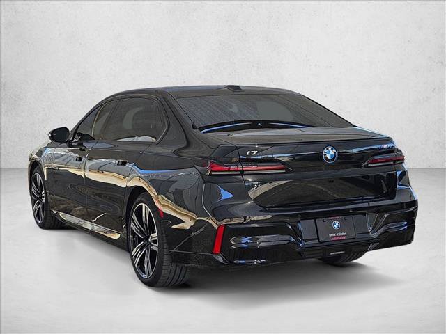 New 2026 BMW i7 M70 w/ Executive Package AWD/4WD image 7