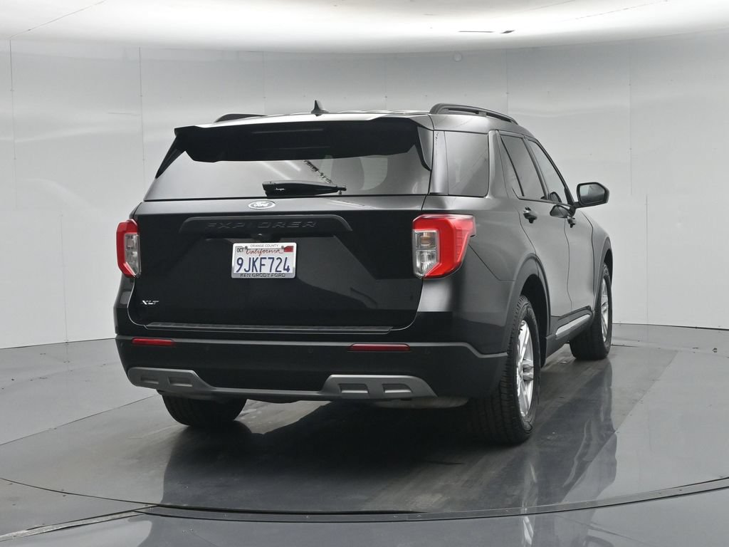 Certified 2023 Ford Explorer XLT w/ Equipment Group 202A RWD image 59