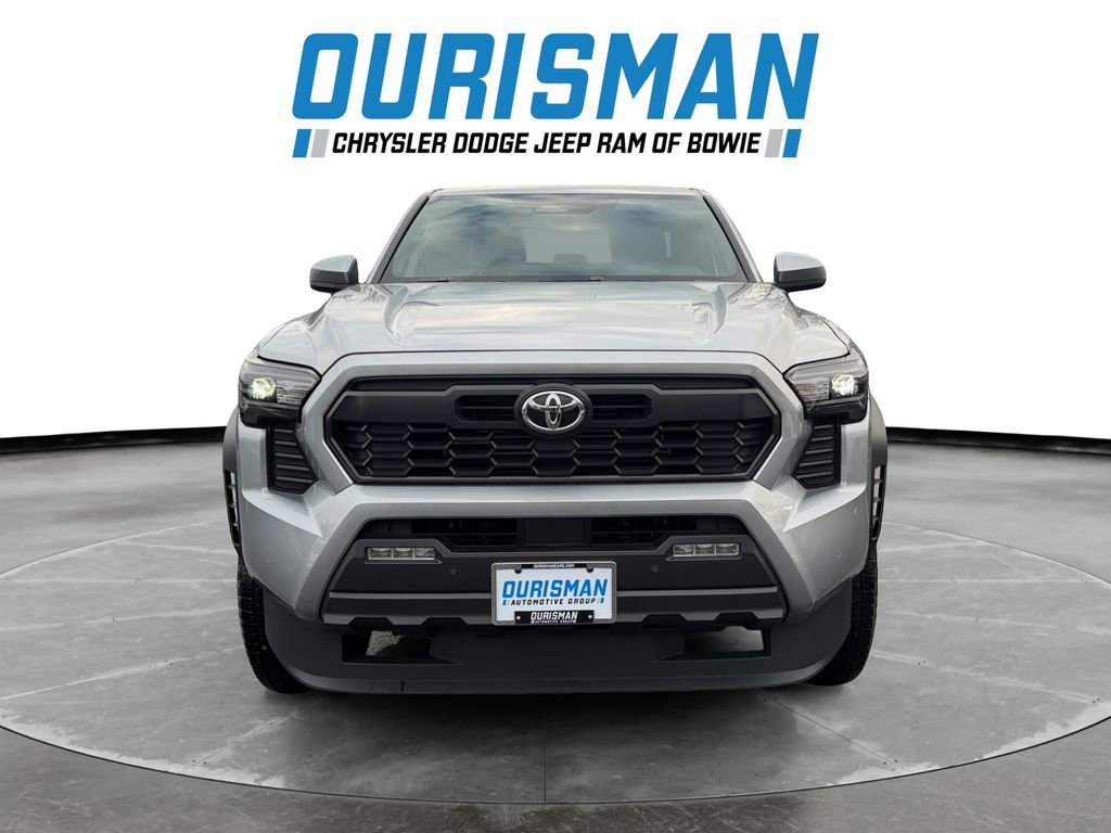 Used 2025 Toyota Tacoma TRD Off-Road image 8