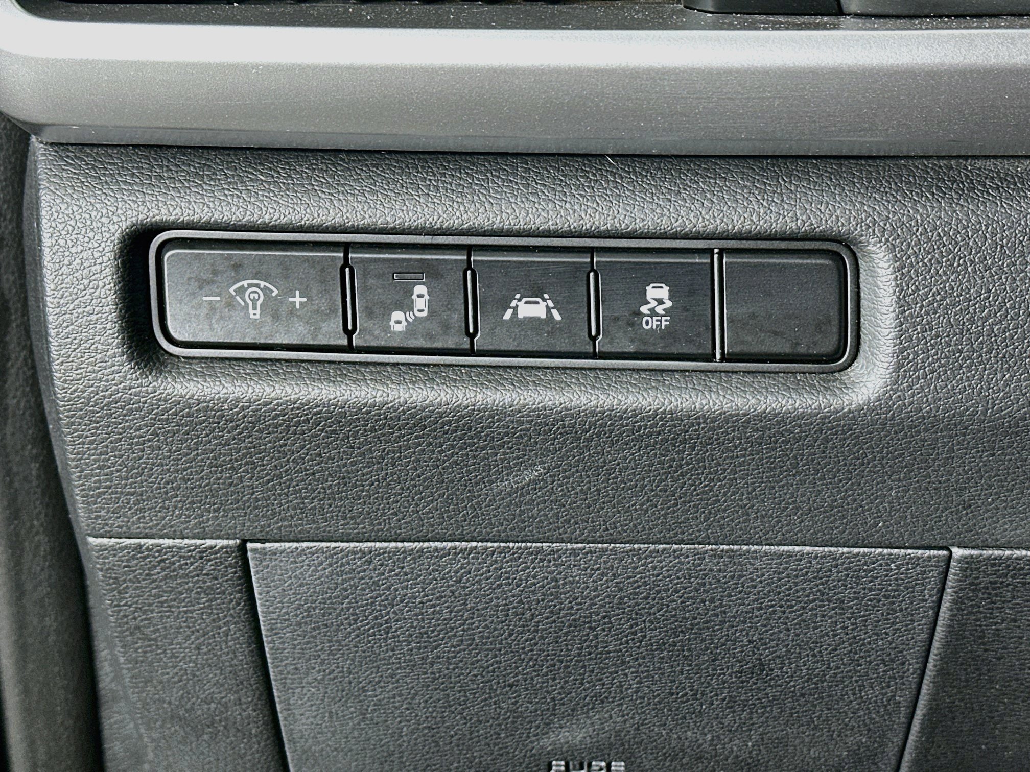 Used 2021 Kia Telluride S AWD/4WD image 17