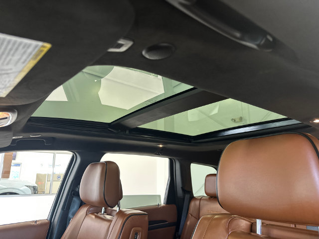 Used 2019 Jeep Grand Cherokee Summit AWD/4WD image 23