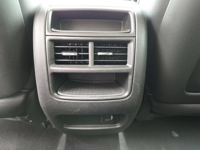 Used 2019 Cadillac XT5 Luxury FWD image 39