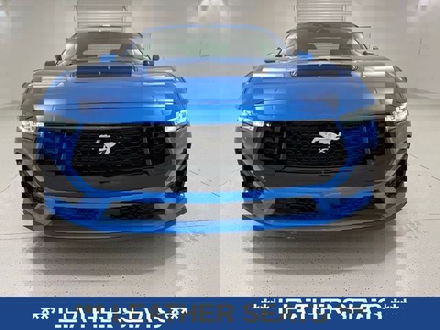 Used 2024 Ford Mustang GT Premium image 3