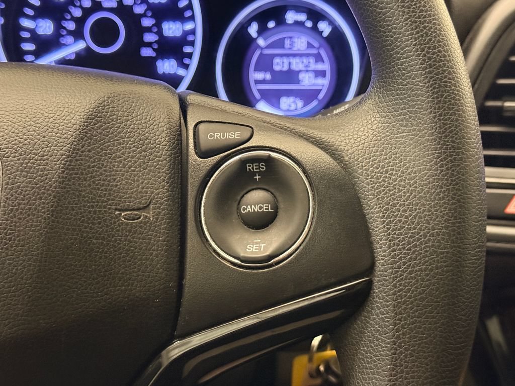 Used 2020 Honda HR-V LX image 25