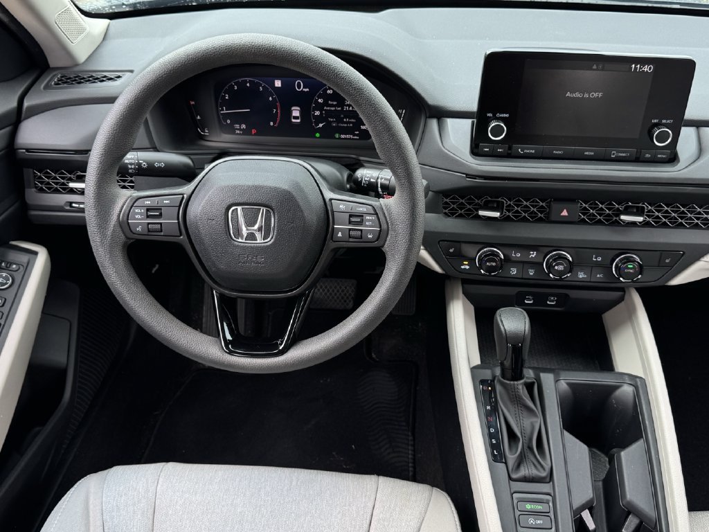Used 2024 Honda Accord EX image 11