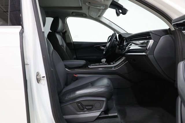 Used 2024 Audi Q7 3.0T Premium Plus AWD/4WD image 35