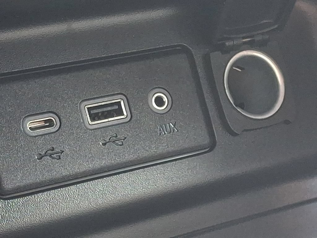 Certified 2023 Chevrolet Equinox LS AWD/4WD image 23