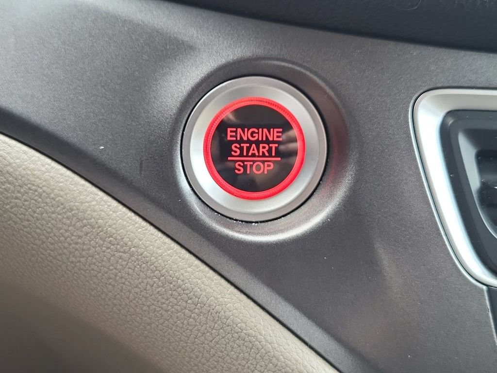 Used 2017 Honda Pilot EX-L image 22