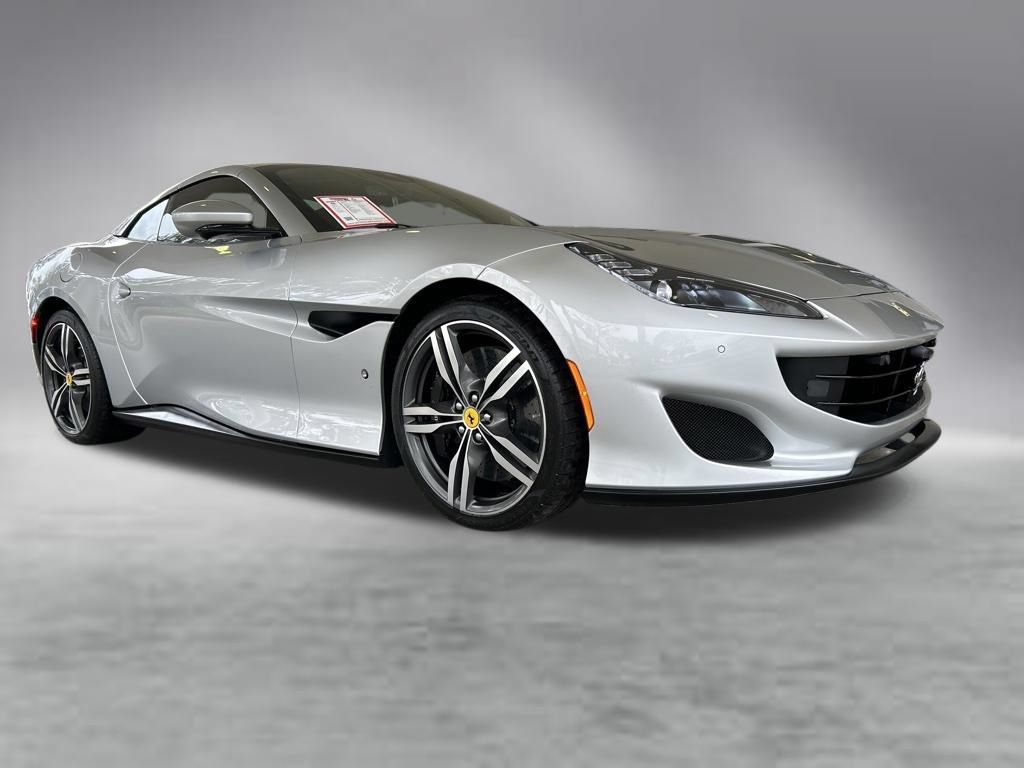 Used 2019 Ferrari Portofino RWD image 4