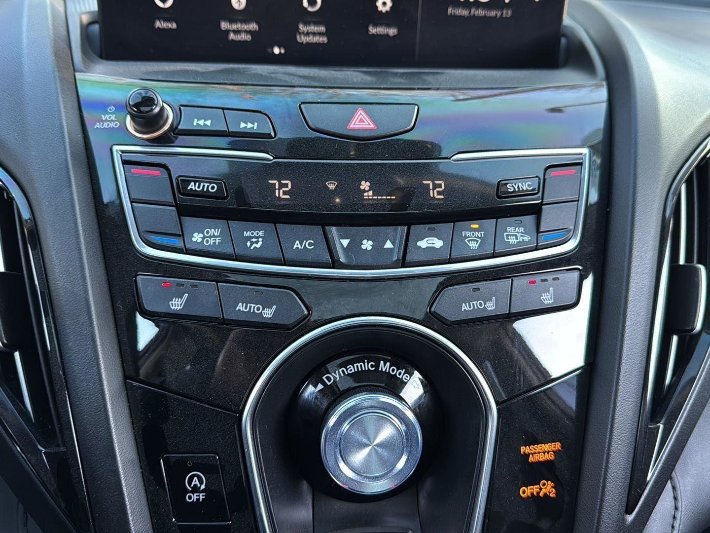 Used 2023 Acura RDX image 18