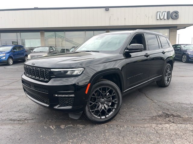 Used 2024 Jeep Grand Cherokee L Summit image 2