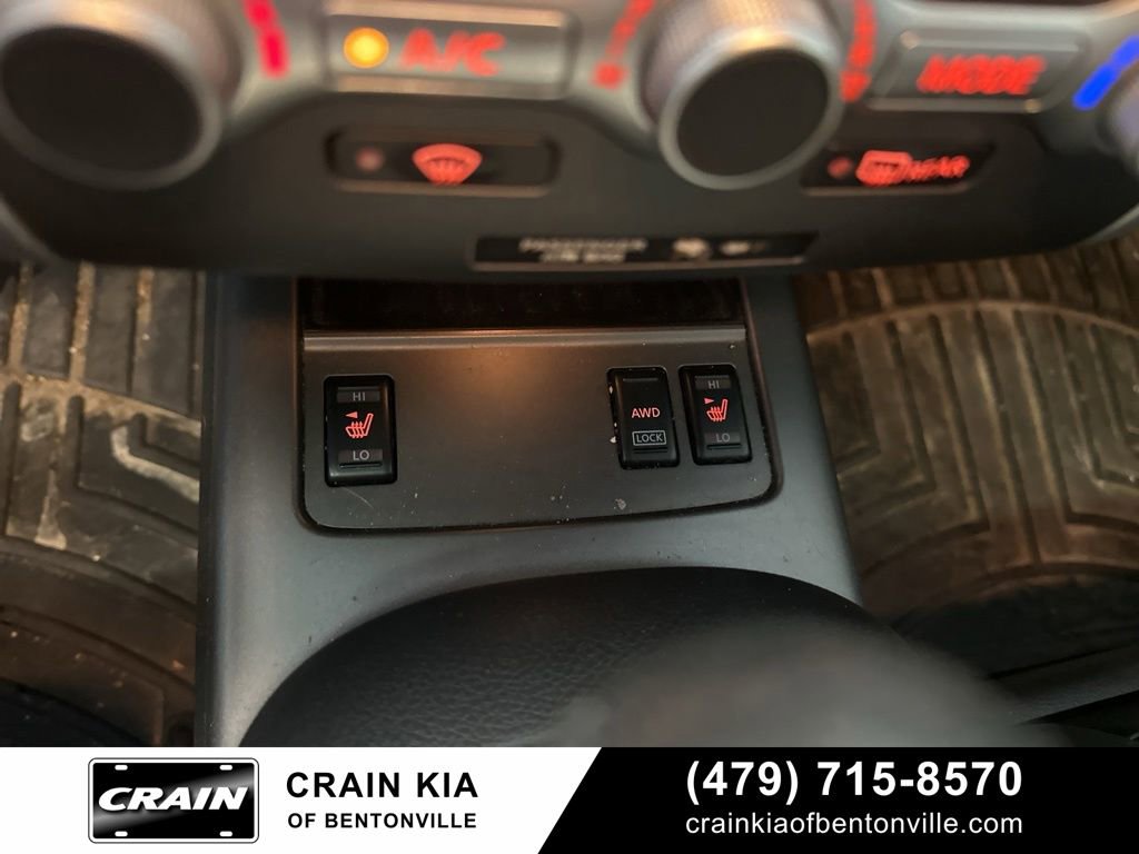 Used 2013 Nissan Murano SL AWD/4WD image 25