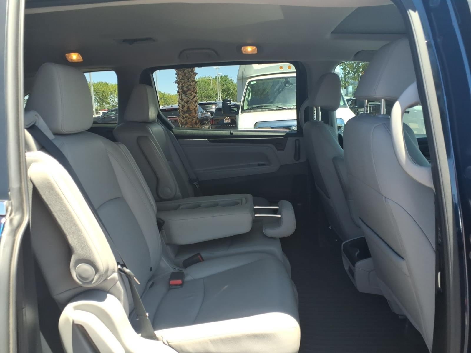 Used 2023 Honda Odyssey EX-L image 14