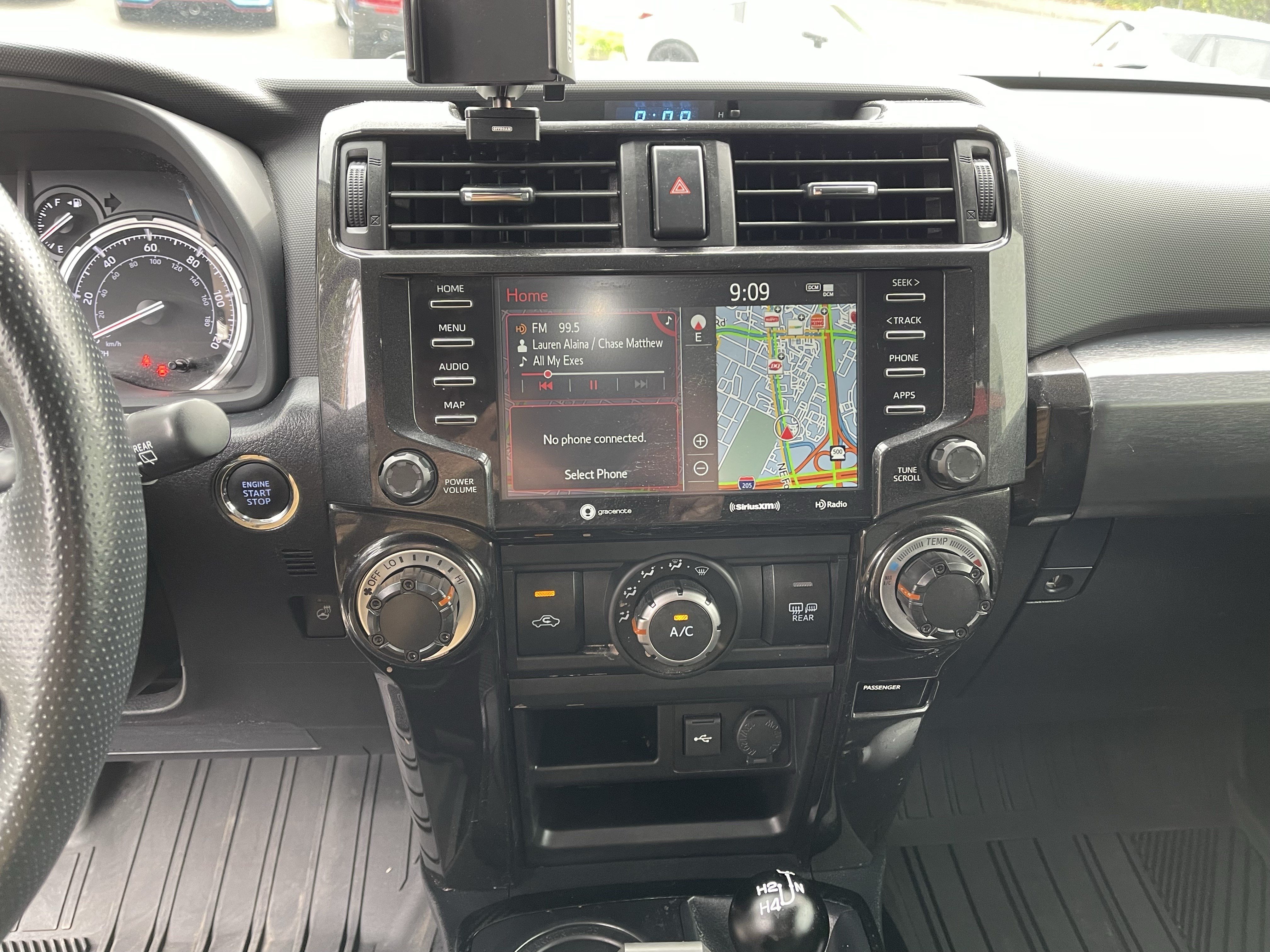 Certified 2023 Toyota 4Runner TRD Off-Road Premium AWD/4WD image 25