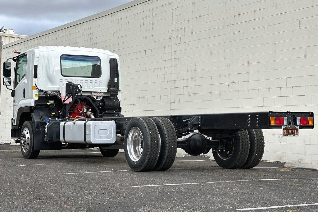 New 2024 Chevrolet Low Cab Forward 6500XD RWD image 6