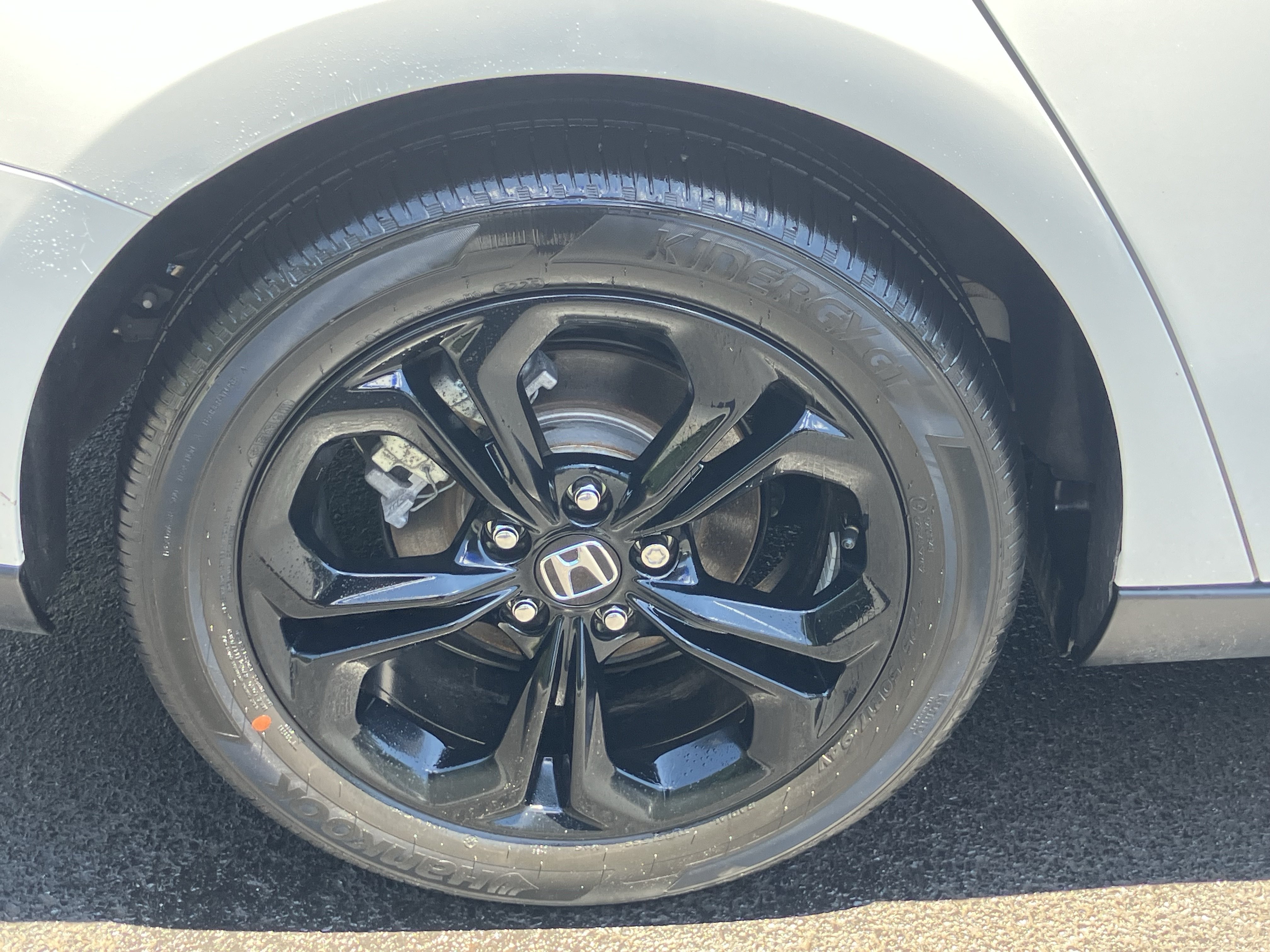 Used 2025 Honda Accord SE image 13