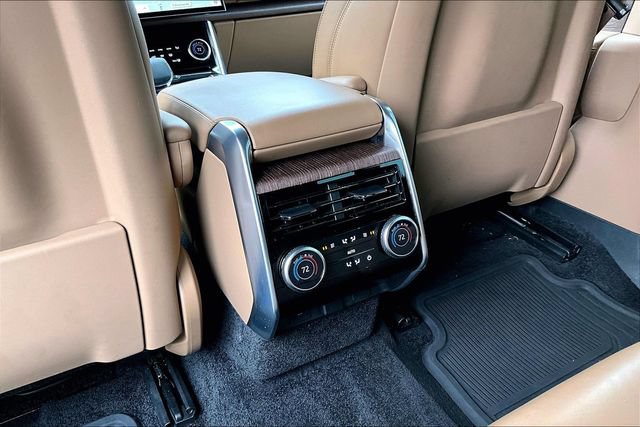 Used 2023 Land Rover Range Rover SE AWD/4WD image 13