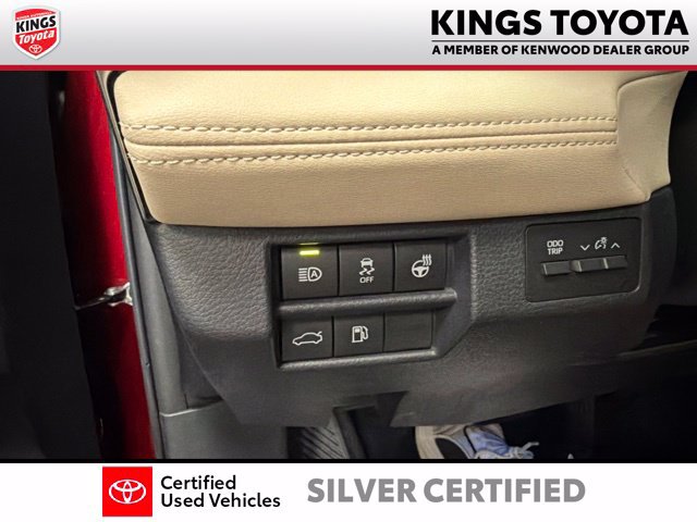 Certified 2019 Toyota Avalon Limited w/ All Weather Liner Package FWD image 29
