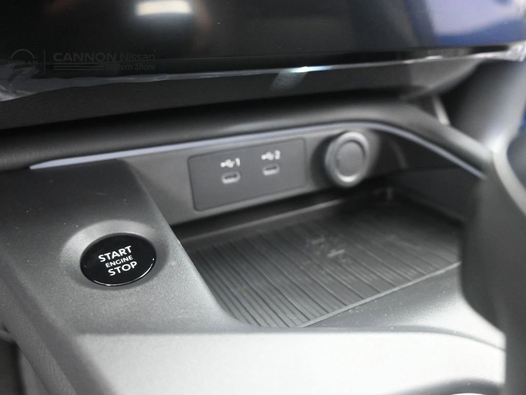 New 2026 Nissan Sentra SR image 13